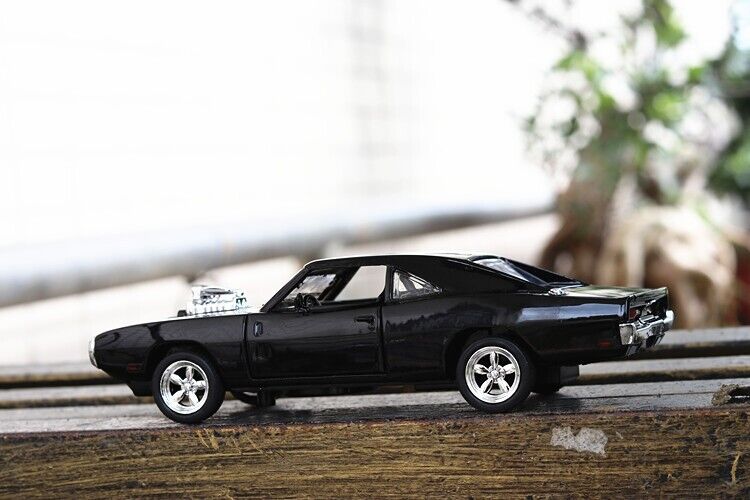 COLECCIONABLE IMPORTADO! CHARGER DODGE 1970s IG